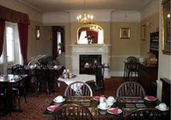 Victoria Lodge Guest House ساليزبري المظهر الخارجي الصورة
